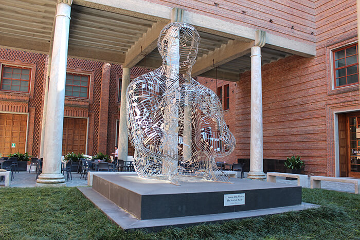 sculpture musée stradivari